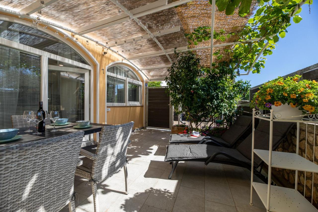 Apartmán Pansion Tina Šilo Exteriér fotografie