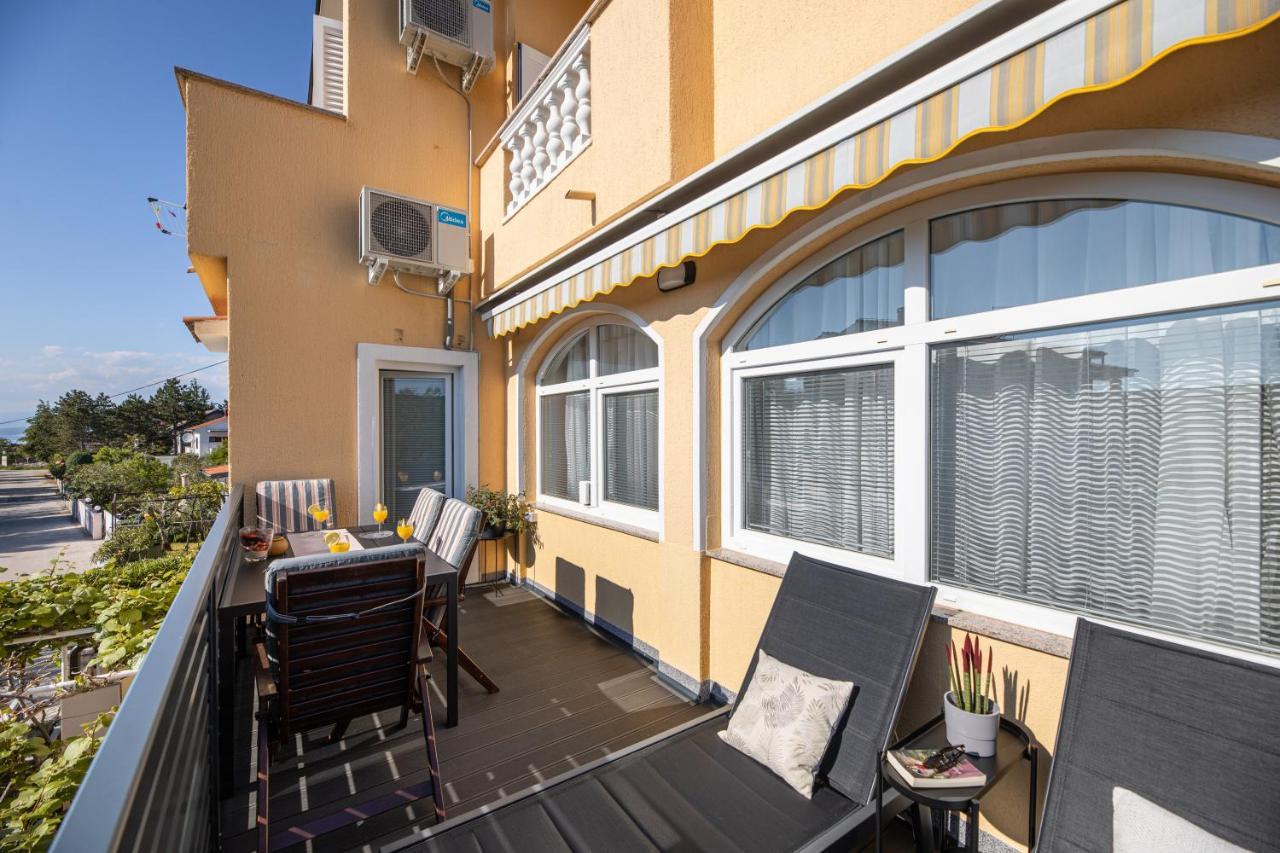Apartmán Pansion Tina Šilo Exteriér fotografie